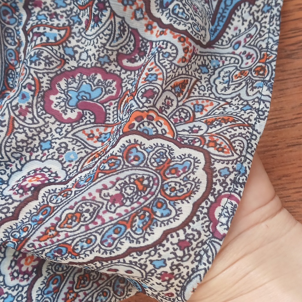 GAP Blouse - Picture 6 of 7